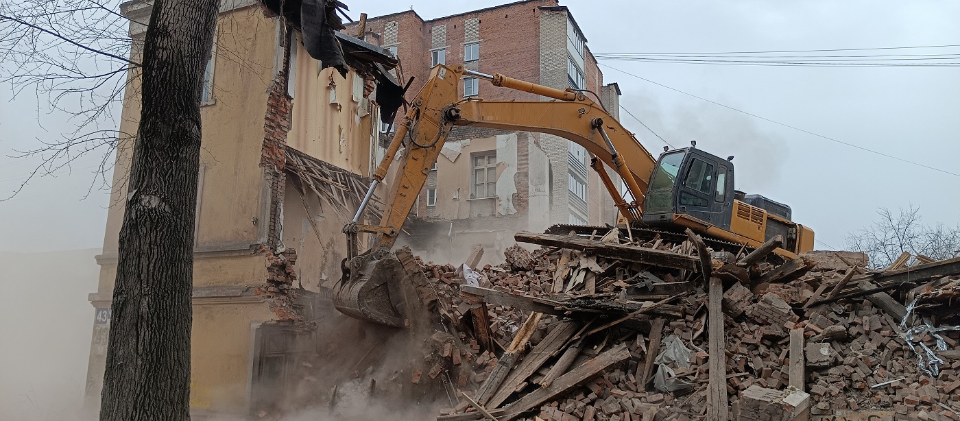 Услуги по сносу и демонтажу старых домов, строений и сооружений в Белинском